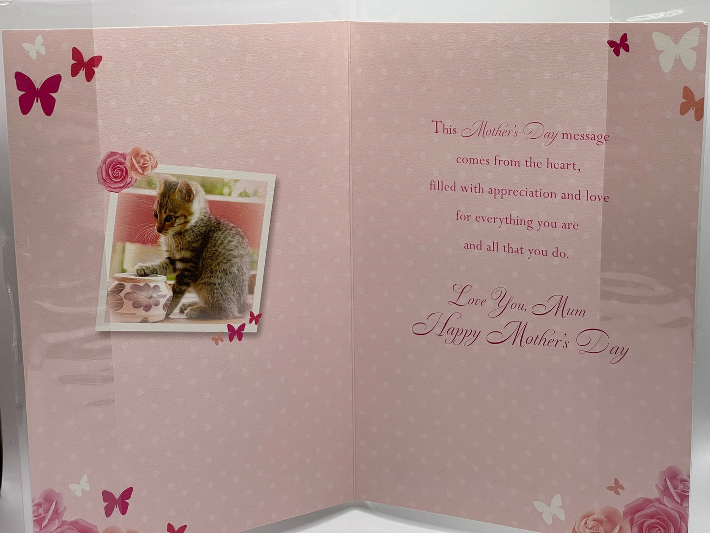 To a Dear Mum on Mother's Day (Mothers Day Greeting Card)